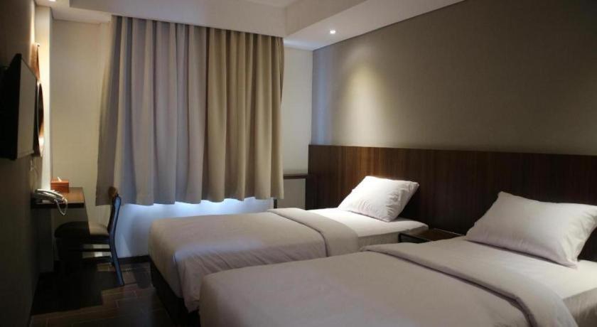 Bianco Costel Hotel Bogor Exterior foto
